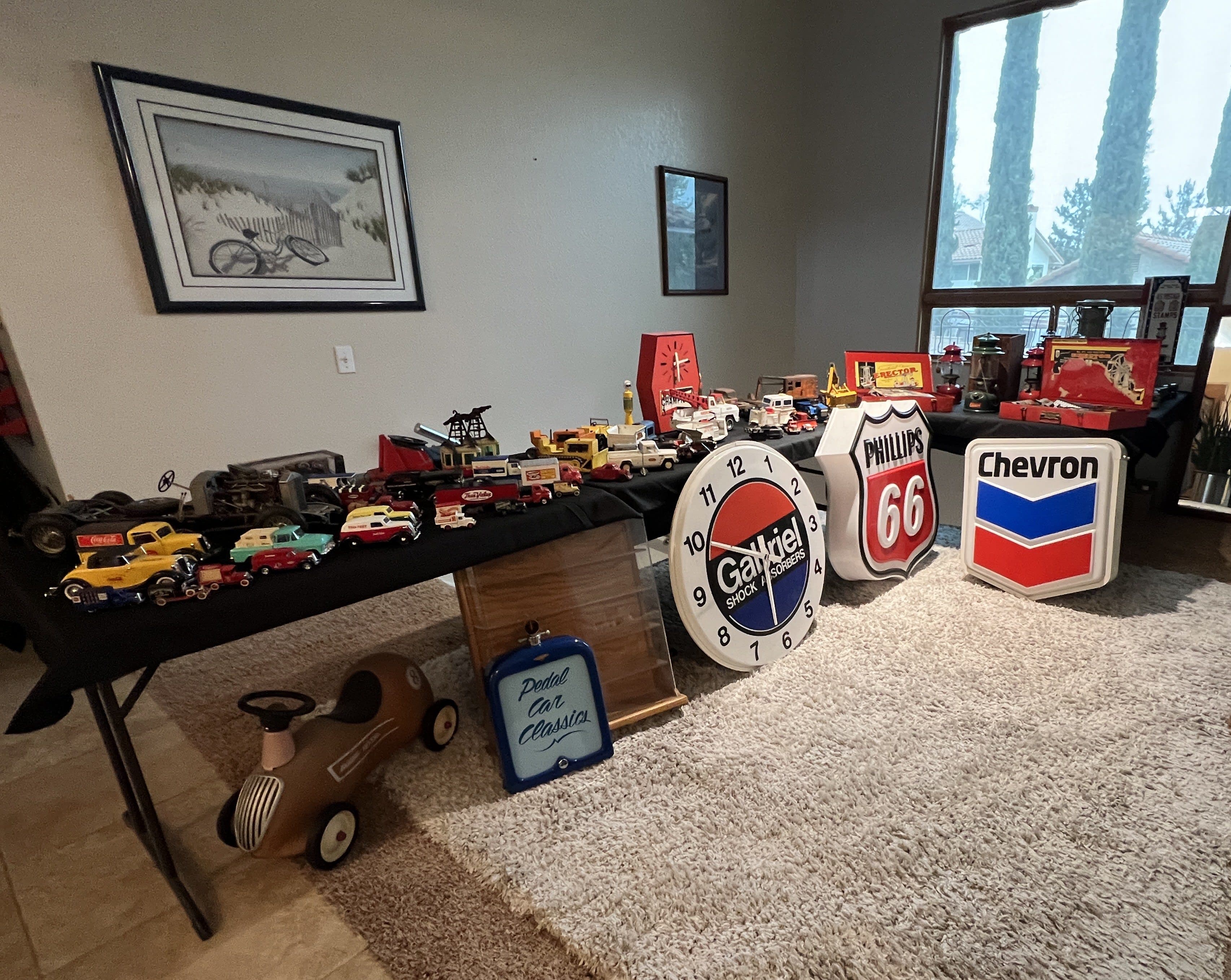 Grasons Co Estate Specialists Packed Rancho Cucamonga Estate Sale