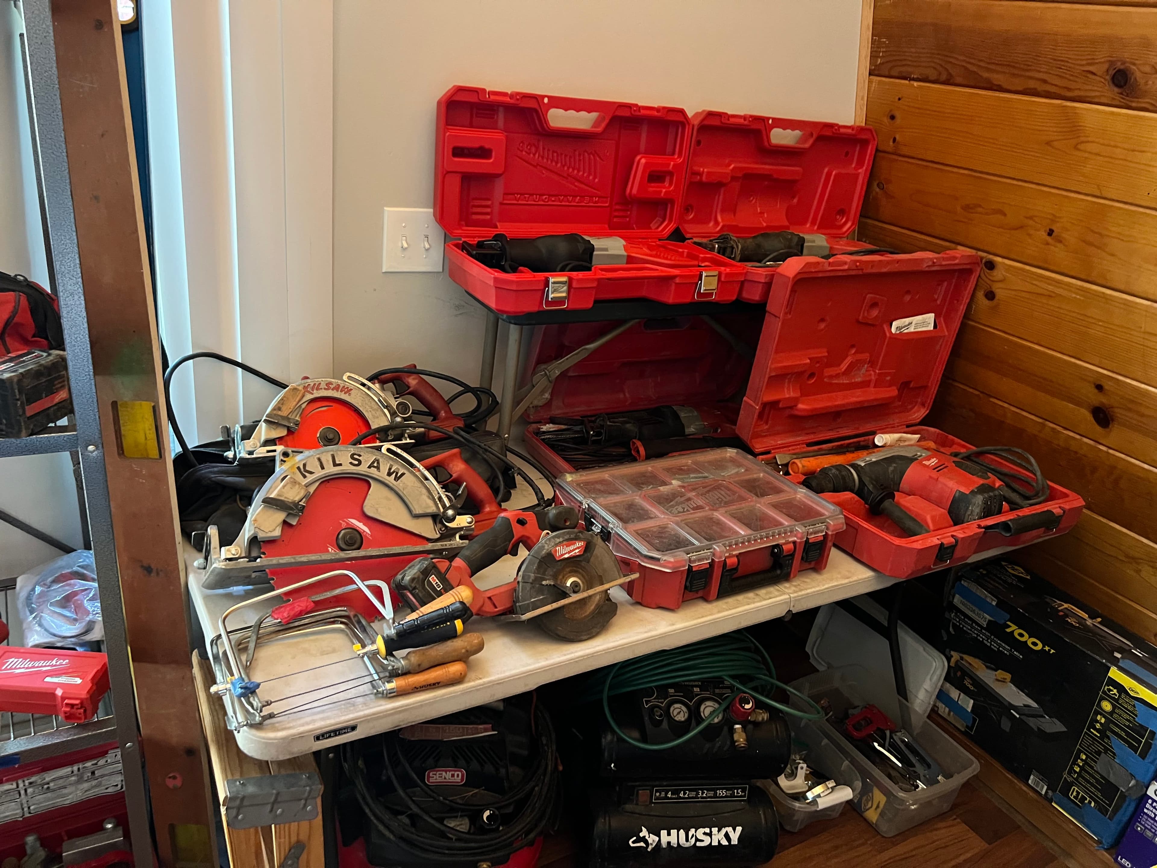 Grasons Coachella Valley, Contractor Tools Running Springs Estate Sale