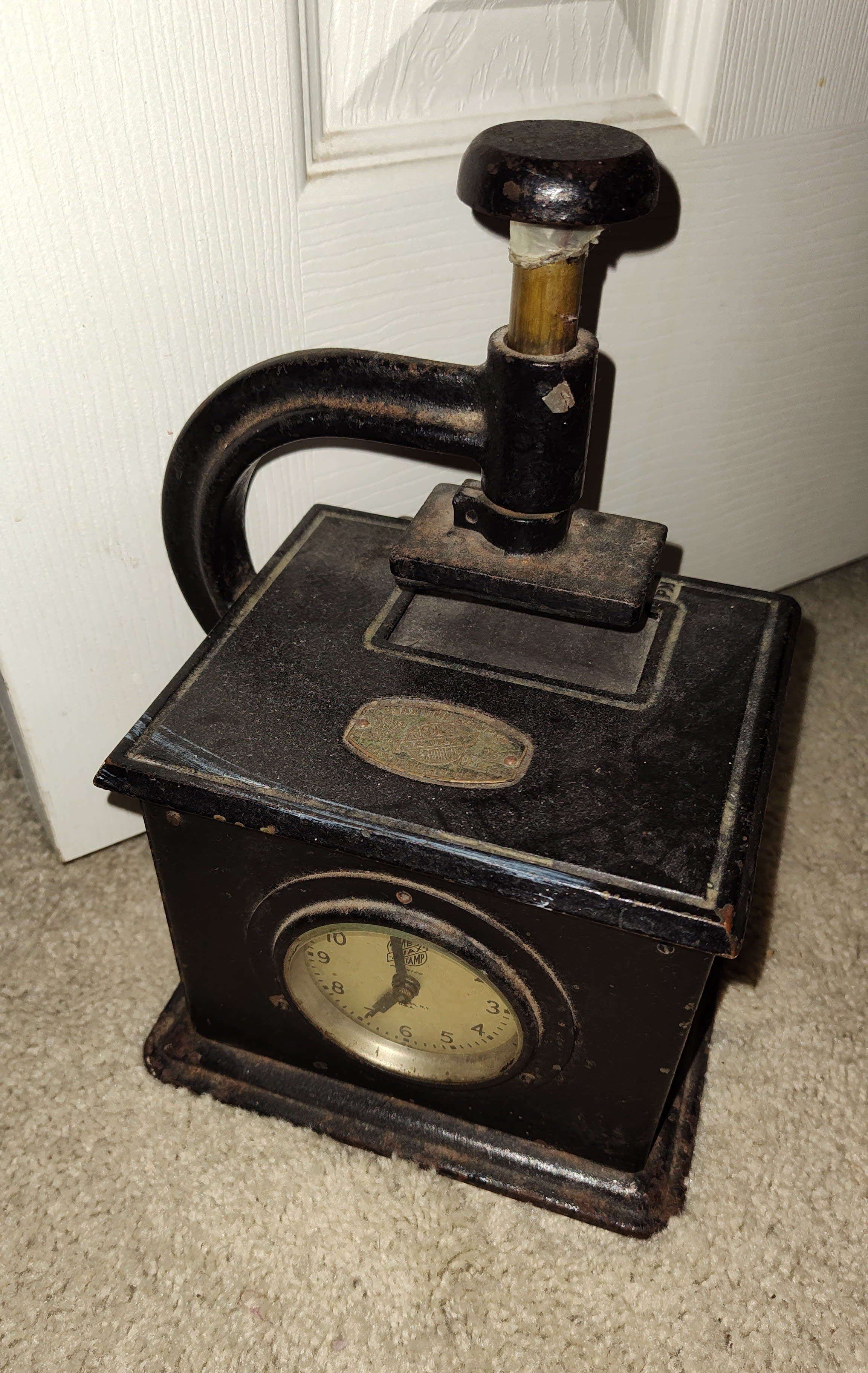 Vintage Country Home Estate Sale full home and garage