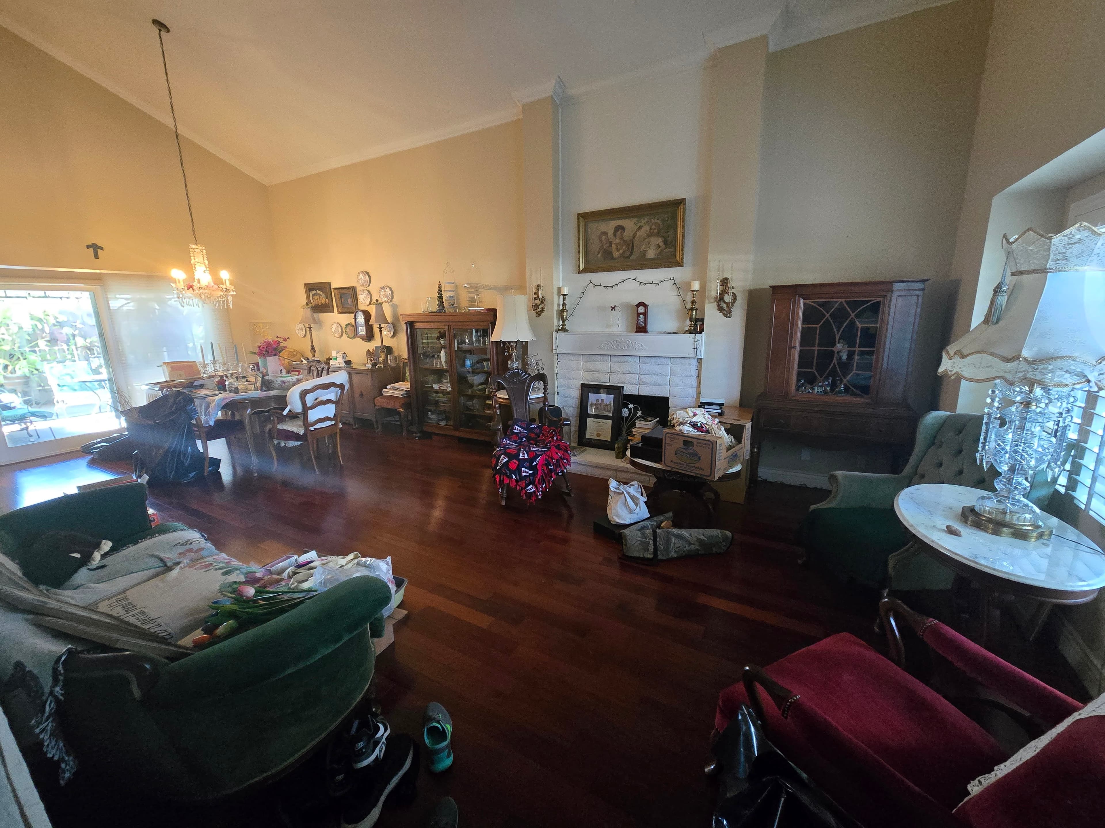 Grasons Co Elite of South OC 3 Day Estate Sale in Mission Viejo