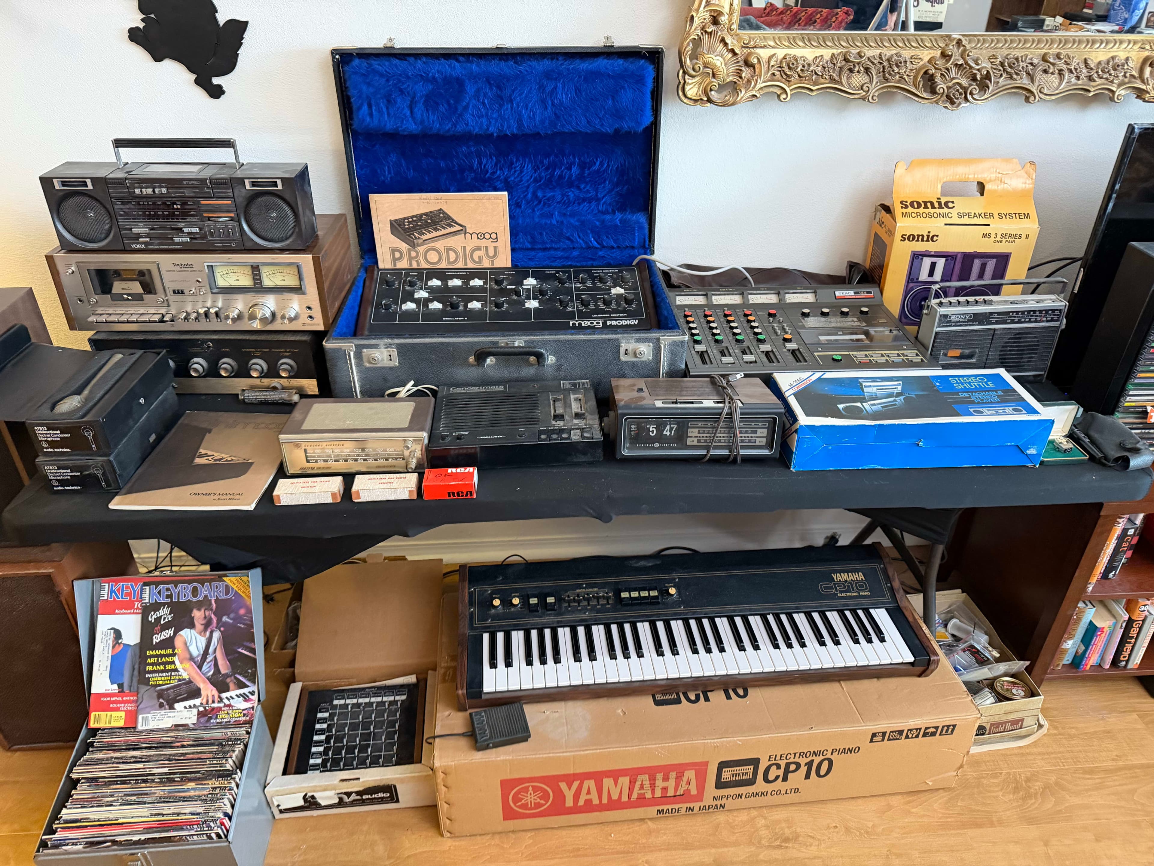 50% OFF Grasons Coachella Valley, GET ON GATE LIST BY THURSDAY 4 Seasons Estate Sale